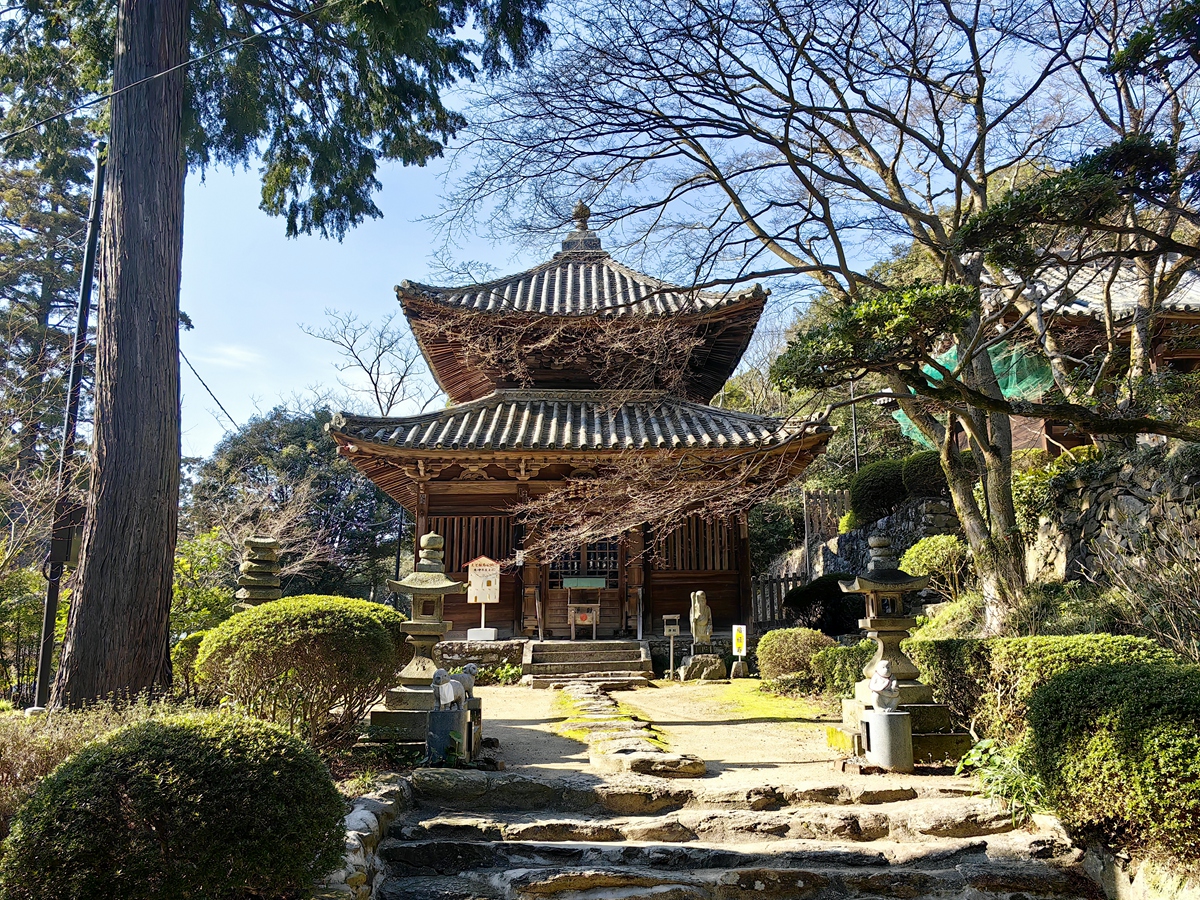 第八十一番  陵松山 白峯寺